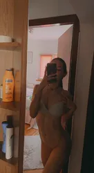 Escorts Staten Island, New York Escort