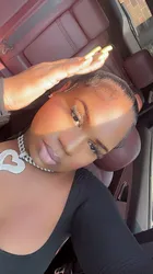 Escorts Chicago, Illinois Celess