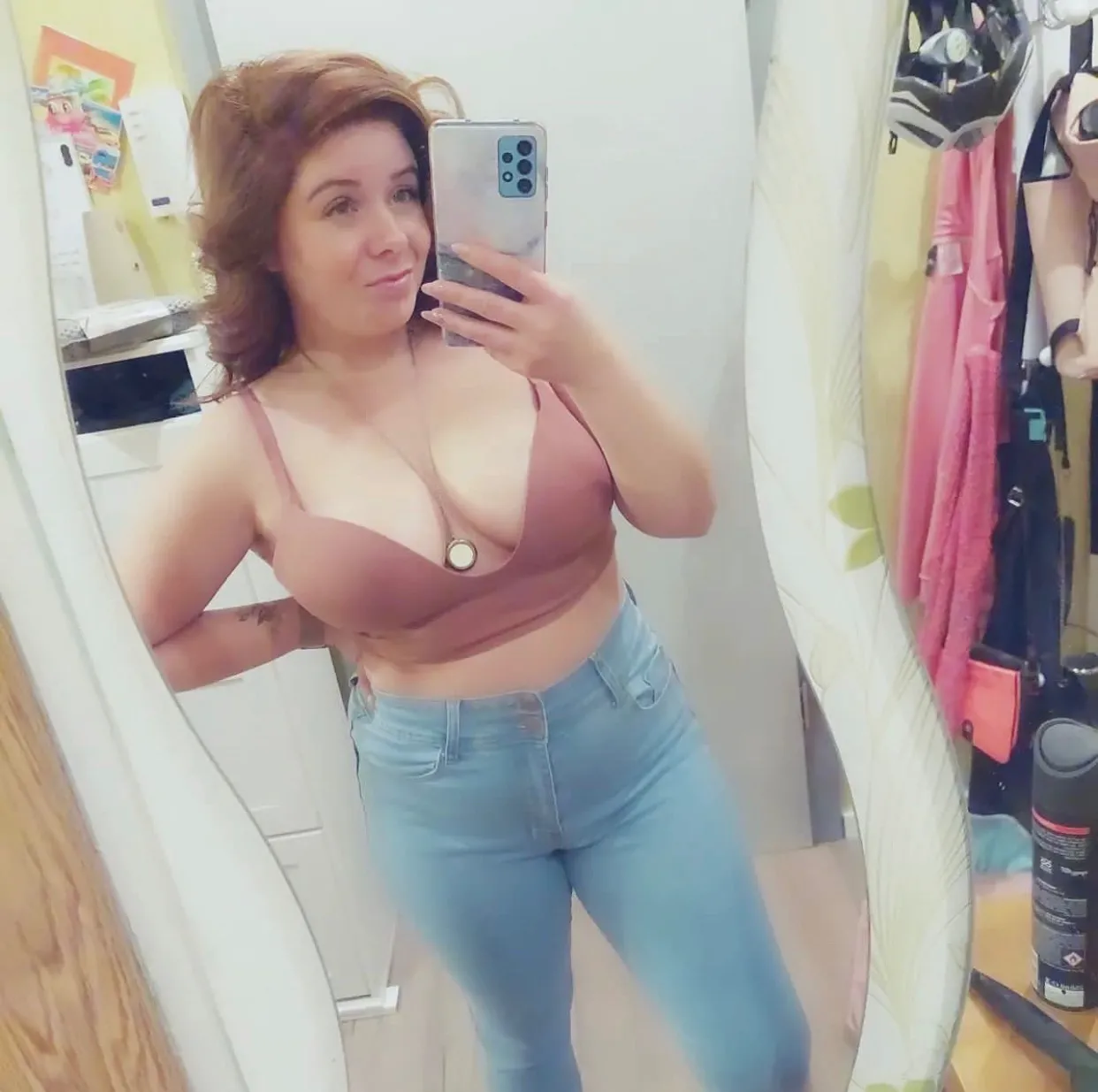 Escorts Calgary, Alberta Chloe