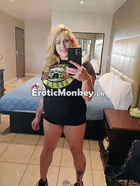 Escorts Orange County, California Luna love