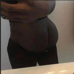 Escorts Denver, Colorado Darkskin Thick Bitch with Bomb ass Throat Come Experience this Good Good😏