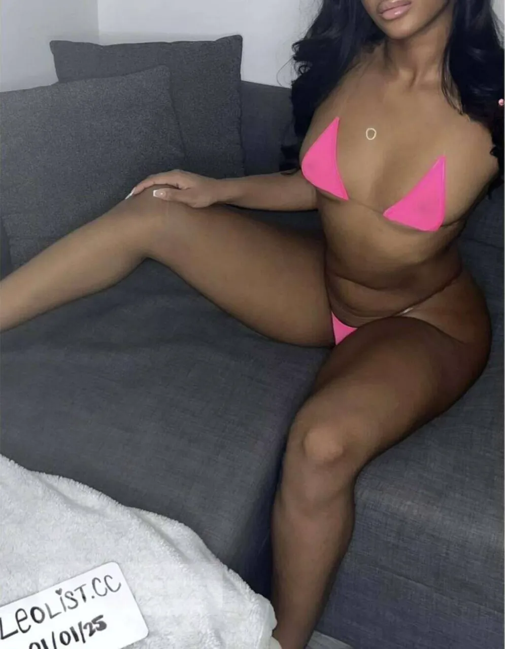 Escorts Ottawa, Ontario New Sexy Exotic 𝑪𝒍𝒂𝒔𝒔𝒚, 𝒔𝒆𝒙𝒚 & wet mixed real life Barbie