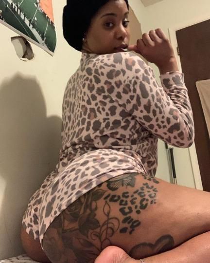 Escorts Bloomington, Illinois ❤Sweet Ebony Goddes 💯Provide VIP Service💖💋📞Incall📞Outcall and 🚘Car call✅✅Facetime Fun👅 💋Add my snapchat👻 💌𝐒𝐧𝐚𝐩𝐂𝐡𝐚𝐭 𝐔𝐬𝐞𝐫 𝐍𝐚𝐦𝐞:queeng232226 ✅Available 24/7
