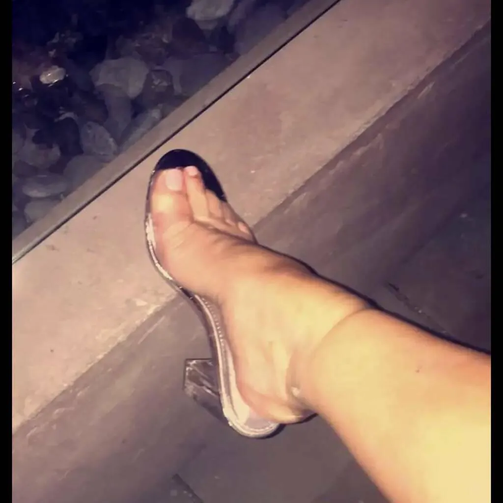 Escorts Calgary, Alberta Britany | SWEETEST FREAK NATURAL CURVES EXTRA WET xo PARTY FAVS