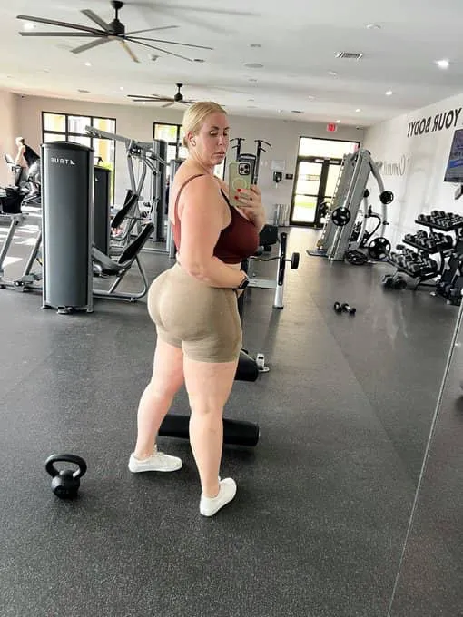 Escorts Calgary, Alberta Sophia