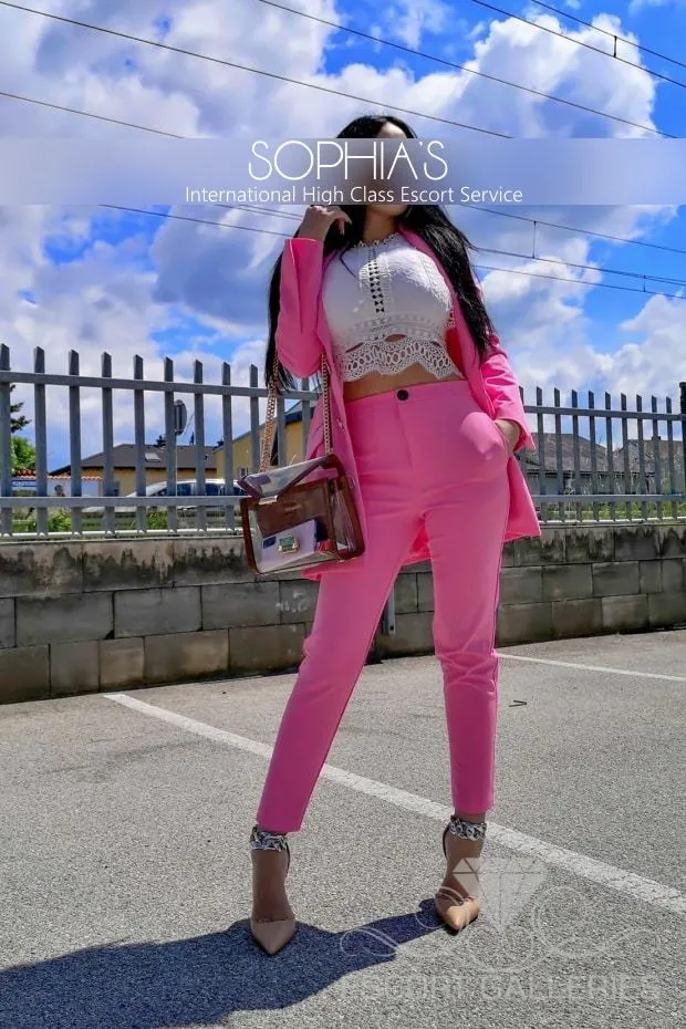 Escorts Vienna, Austria Carla