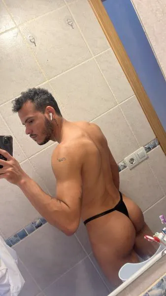 Escorts Madrid, Spain Latin_Bottxm