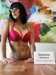 Escorts Yellowknife, Northwest Territories Alicia
