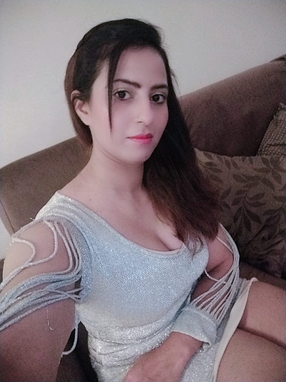 Escorts Sharjah, United Arab Emirates Hot Silpa