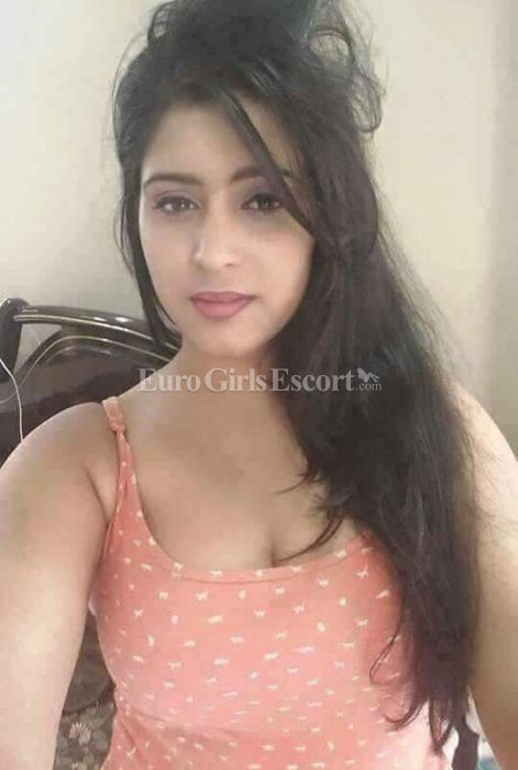 Escorts Pune, India Soniya Kuar