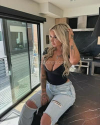 Escorts Racine, Wisconsin AVAILABLE TO MEET UP NOW 💘🥰 LICENSED AND DISCREET