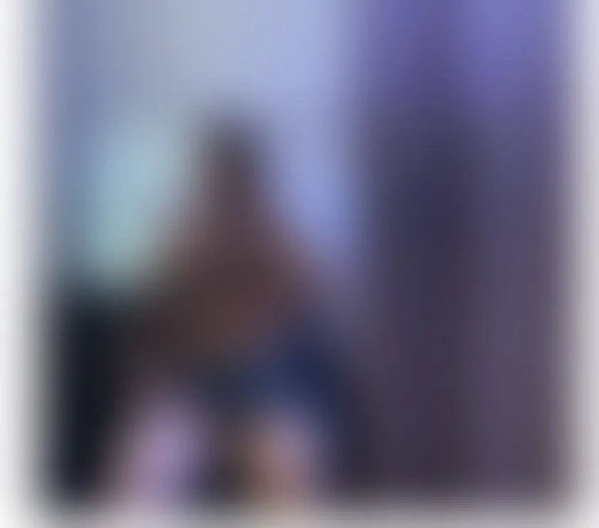 Escorts Wales I’m available for male massage telegram fidaleo027