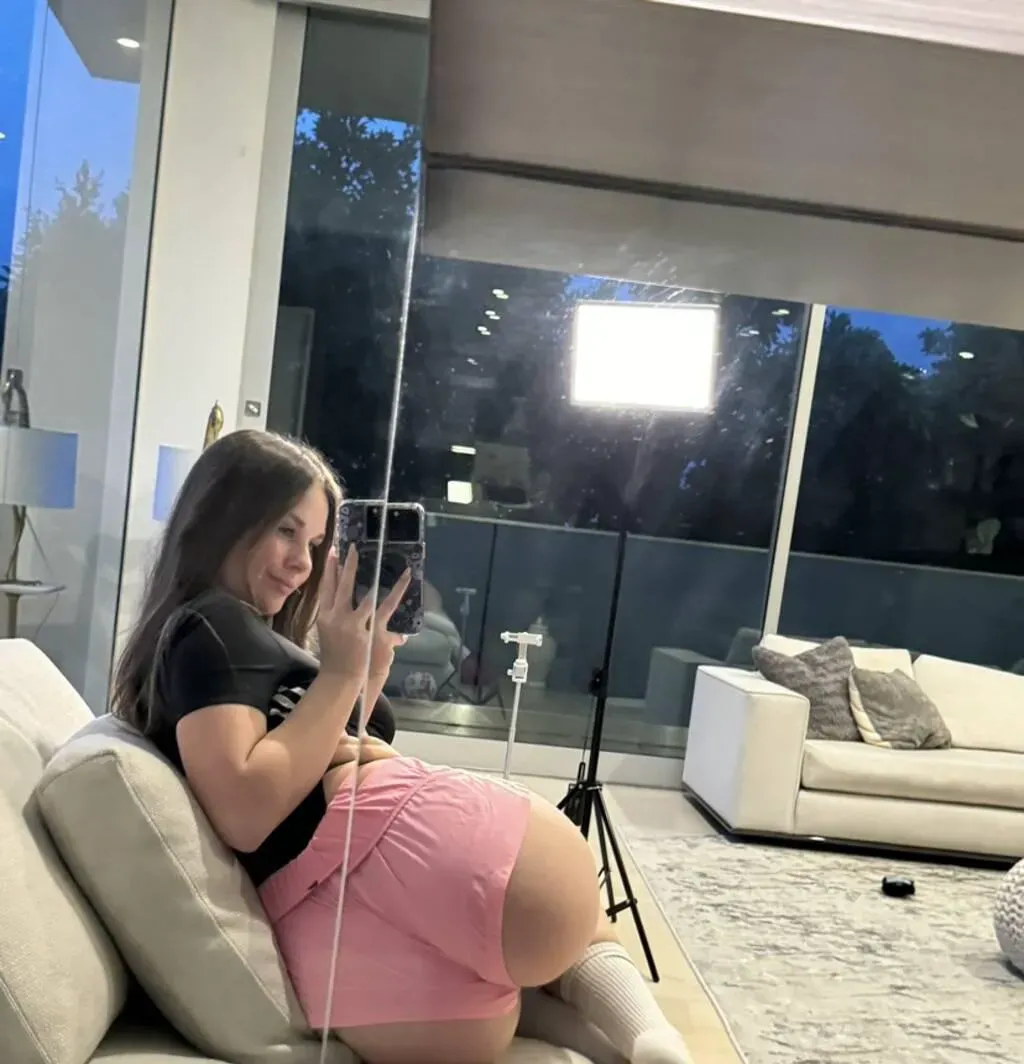 Escorts Sarnia, Ontario INCALL, OUTCALL, CAR CALL, ANAL, MISSIONARY, FULLBODYMASSAGE