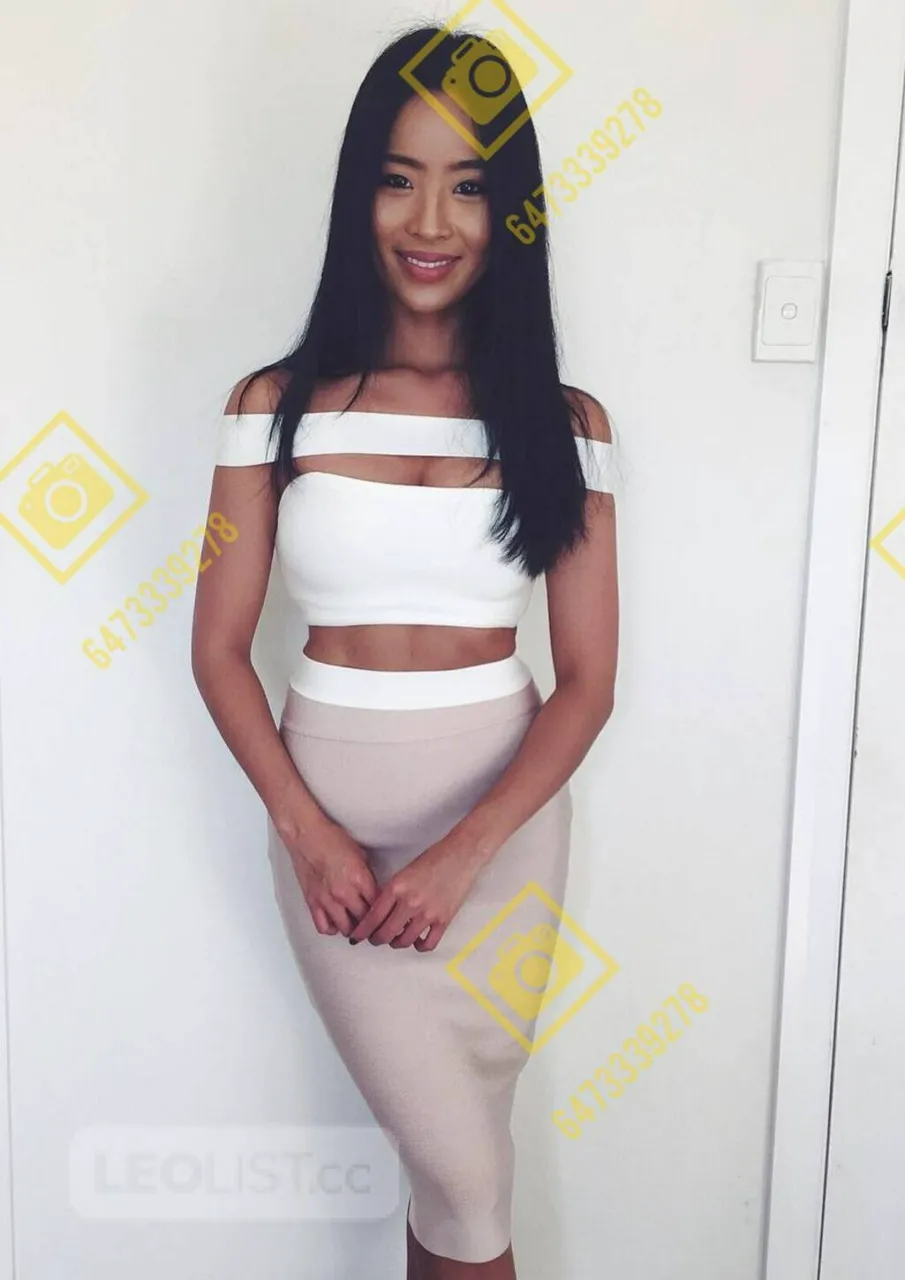 Escorts North York, Ontario Tina