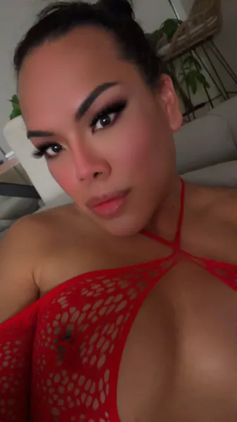 Escorts Brooklyn, New York Christin hot latina