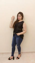 Escorts Abu Dhabi, United Arab Emirates Simran Indian Milf