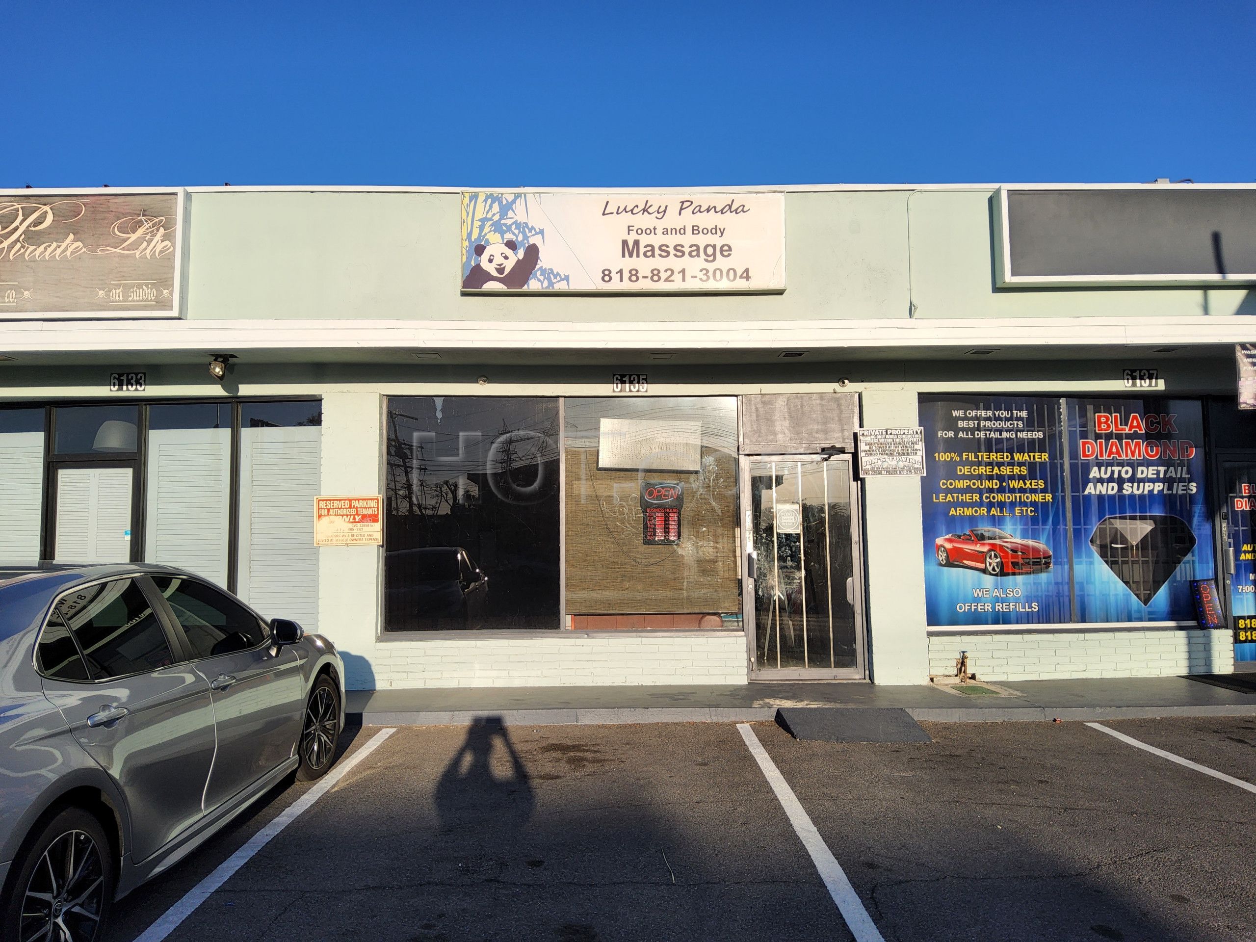 North Hollywood, California Lucky Panda Massage