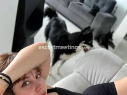 Escorts Los Angeles, California Helinah