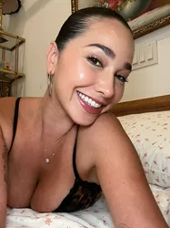 Escorts Baton Rouge, Louisiana Hot 💦Pretty🥵 Mary 🍑 text my number I’m down to have fun🍆