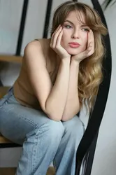 Escorts Berlin, Germany Escort Lady-jennie-offers-excellent-escort-services-in-cologne-including-finger-play