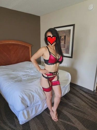 Escorts Chicago, Illinois Have fun with a gorgeous girl!