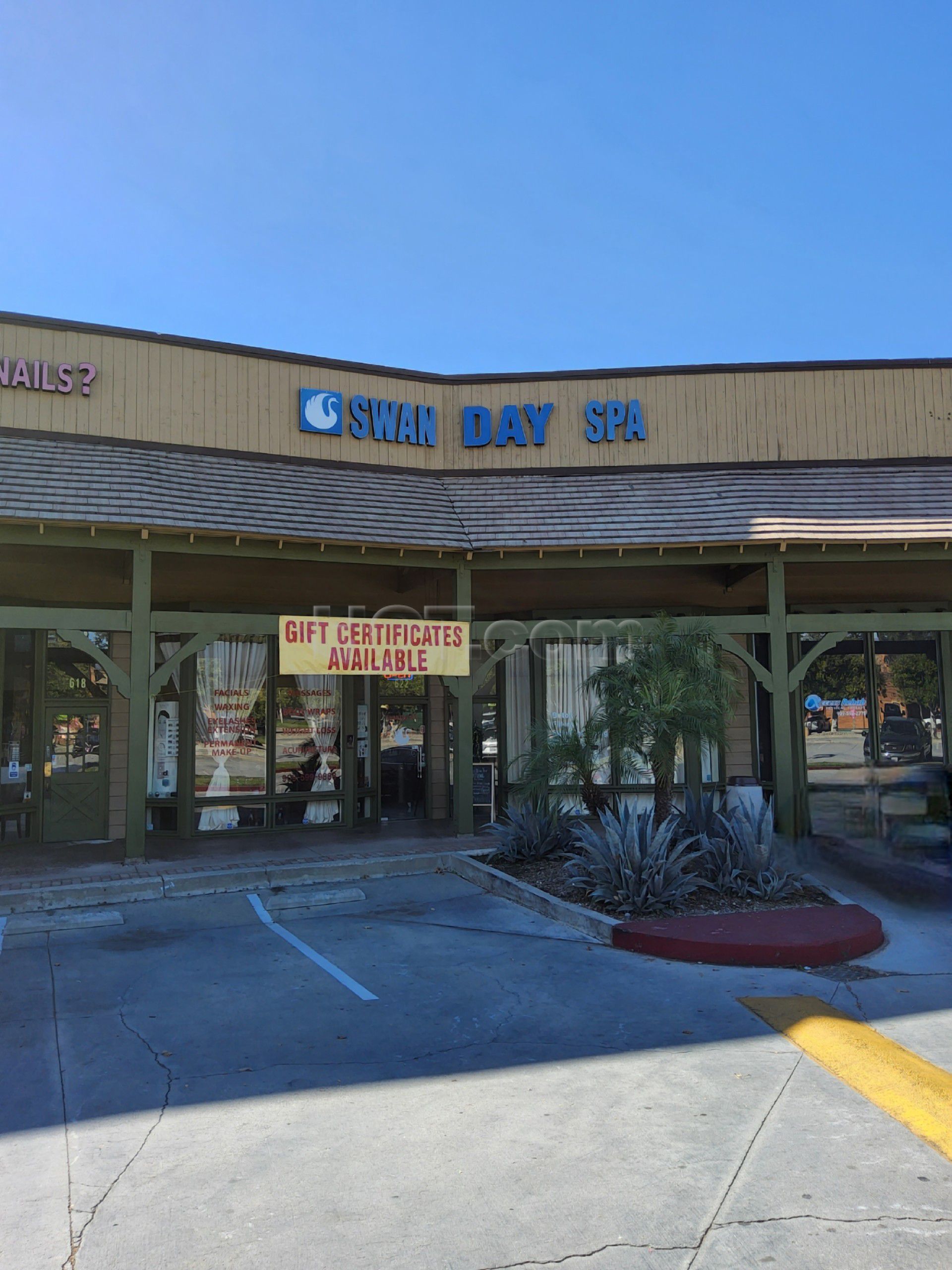 San Dimas, California Swan Day Spa