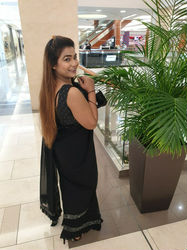 Escorts Dubai, United Arab Emirates Sanjana Indian Housewife