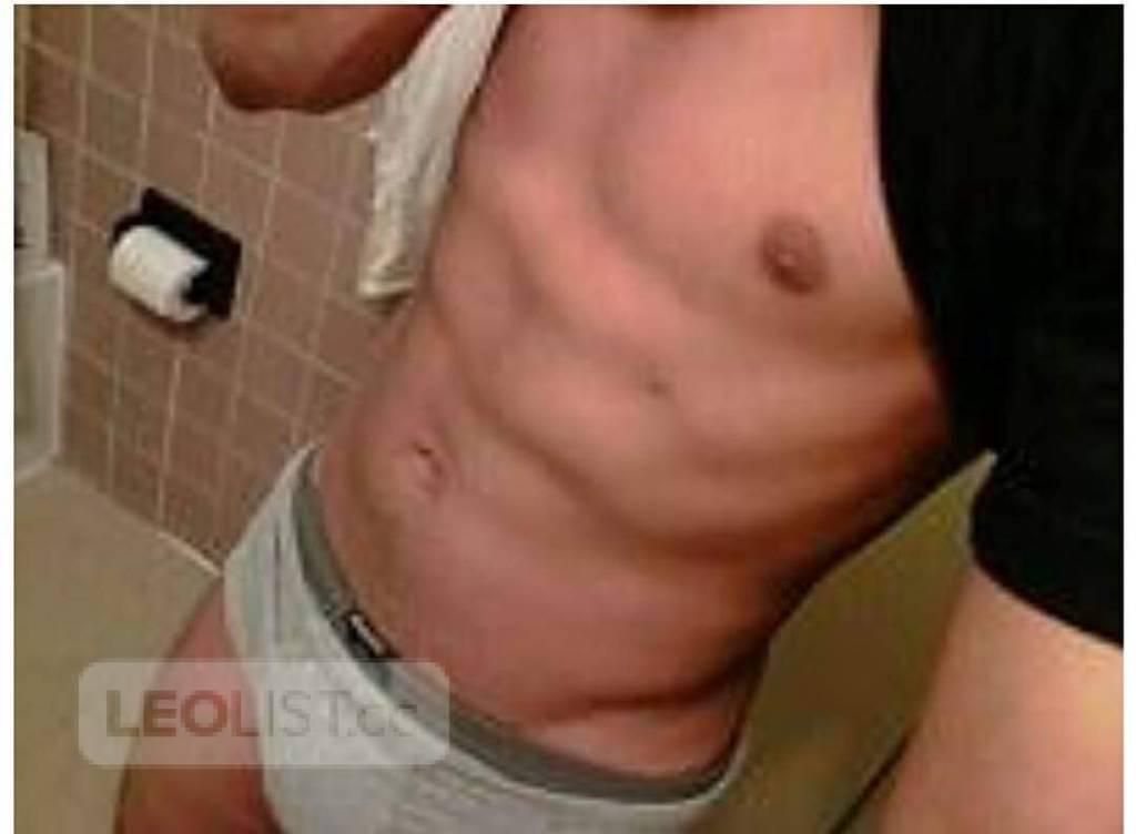 Escorts London, Ohio AVAILABLE ALL WEEK/WEEKEND 4 MALE ON MALE FUN