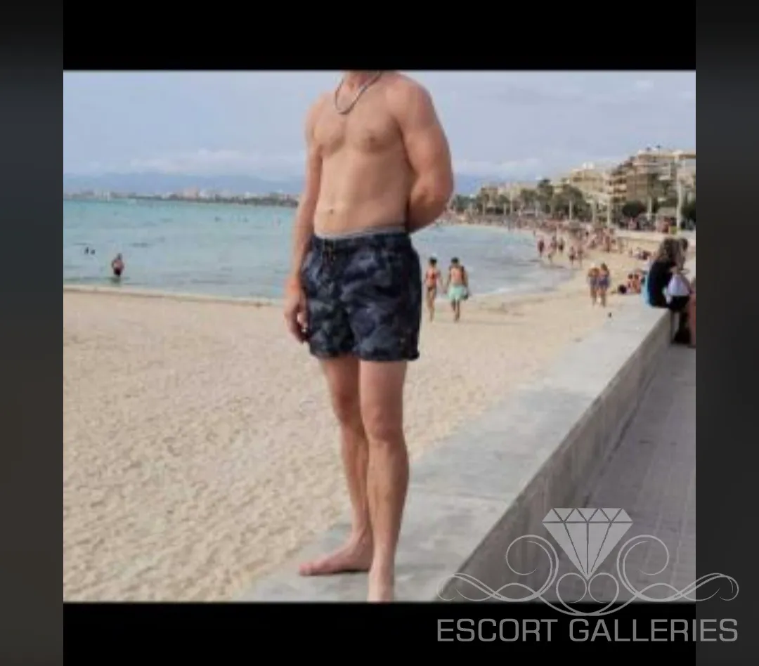 Escorts Koeln, Germany NetterJungeCGN