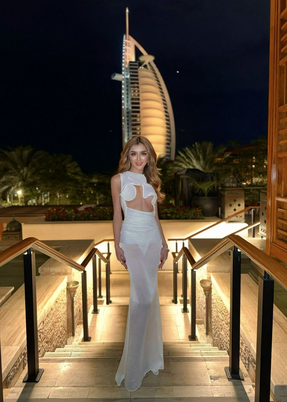 Escorts Abu Dhabi, United Arab Emirates Your Queen 7 Inches Sexy Cum