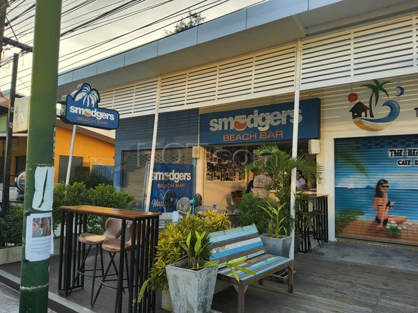 Beer Bar / Go-Go Bar Ko Samui, Thailand Smudgers Beach Bar