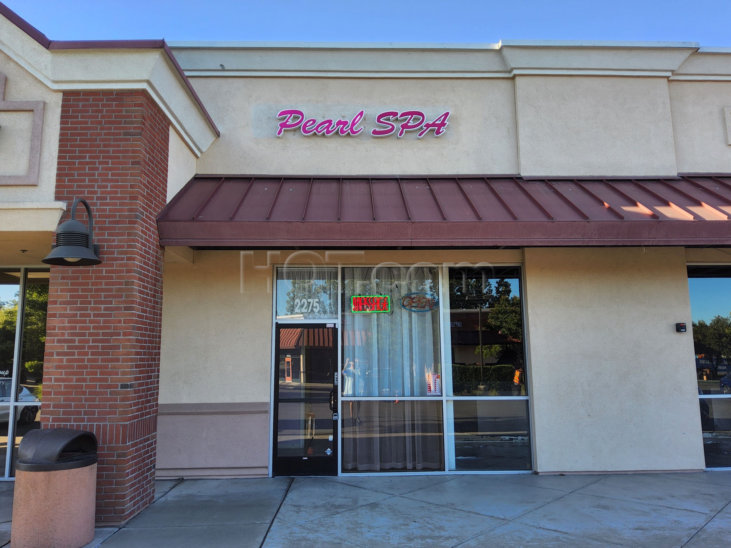 Livermore, California Pearl Spa