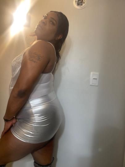 Escorts Newport News, Virginia LAST WEEKEND IN VA COME GET! Freak me baby! Come get lit 🔥Da Baddie with the 10" 🍆🍆 and the phatty 🍑🍑 SPECIALS ALL WEEK! No Catfish or Switch and bait REAL RECENT PICS! check me out SC: taydathroatgoat Twitter: @Taylorgangthic