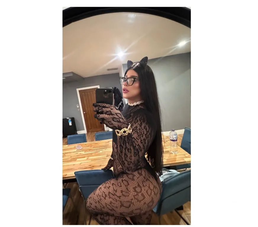 Escorts Glasgow, Scotland Suy brazilian dominatrix🥵NINE INCHES PARTYGIRL