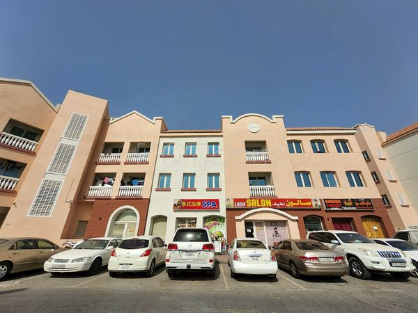 Massage Parlors Dubai, United Arab Emirates Al Muktalefa Spa