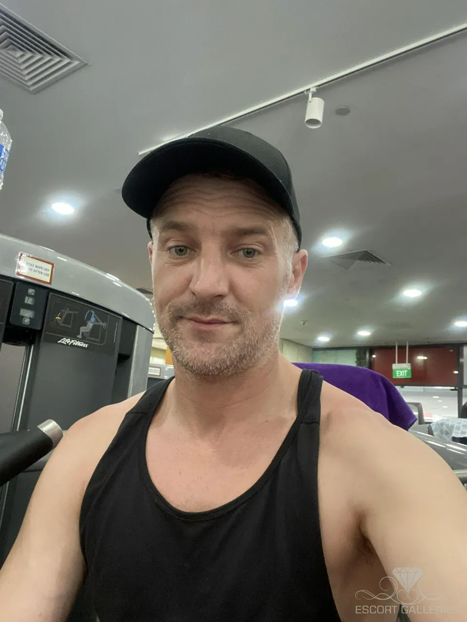 Escorts Singapore, Singapore Birdie