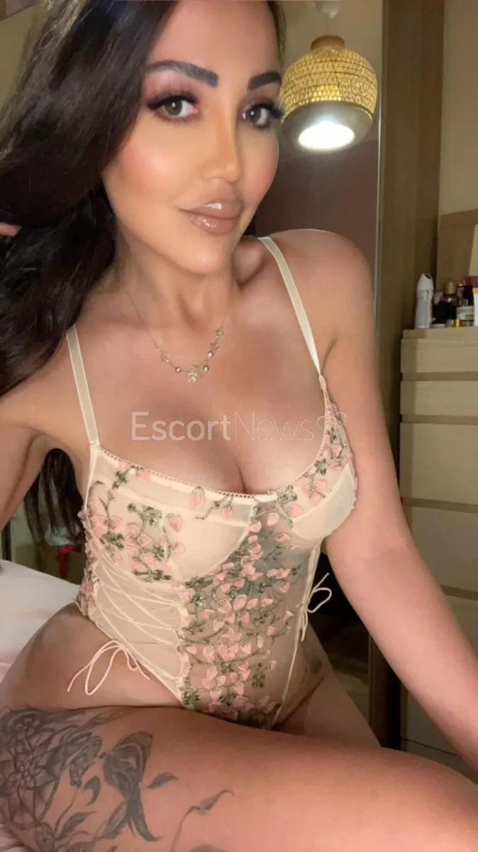 Escorts Netherlands BarbieArab