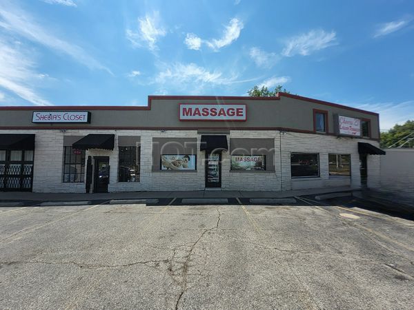 Massage Parlors Kansas City, Missouri Summertime Asian Massage
