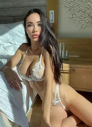 Escorts Dusseldorf, Germany Hermine