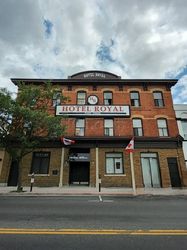 Strip Clubs Oshawa, Ontario Club Royale