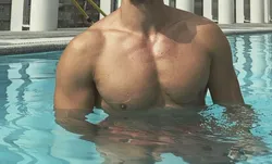 Escorts Toronto, Ontario AthleticD