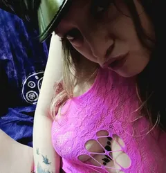 Escorts Trois-Rivieres, Quebec Petiteetoile666