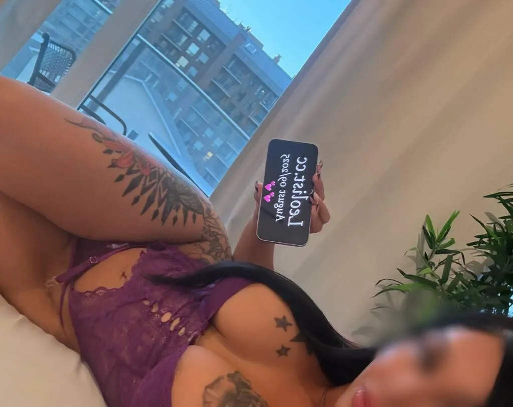 Escorts St. Albert, Alberta Natalie