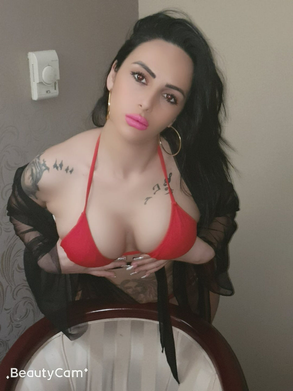 Escorts Riyadh, Saudi Arabia Sexy Dina