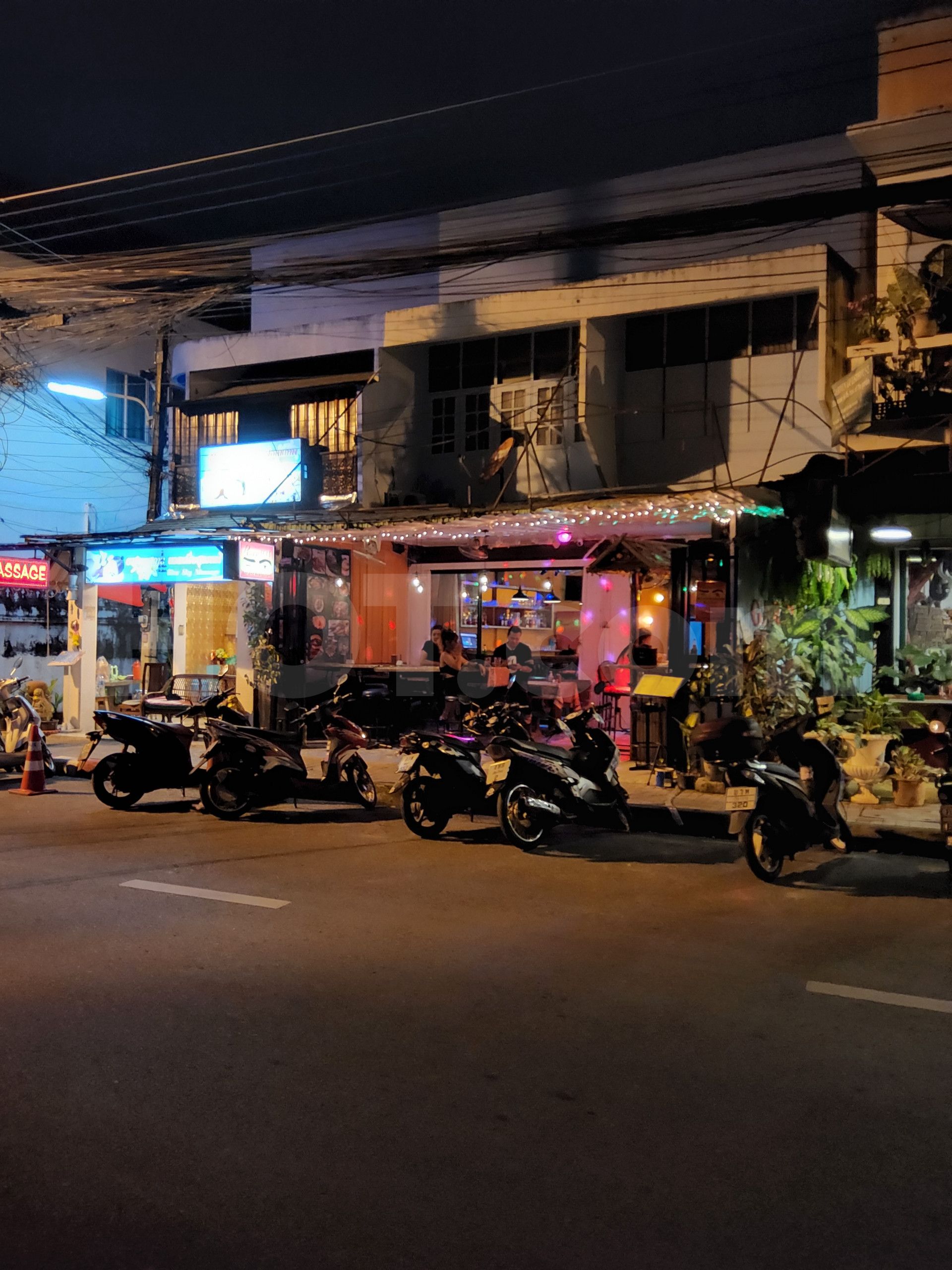 Chiang Mai, Thailand Rumours Bar