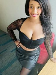 Escorts Atlanta, Georgia Vivienne Sinclair