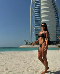 Escorts Dubai, United Arab Emirates Amy's