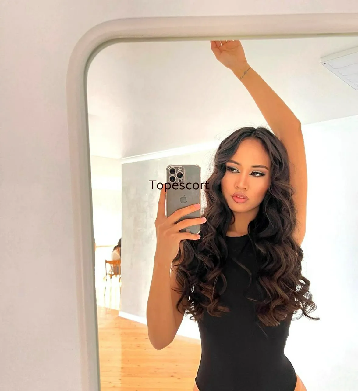 Escorts Hong Kong, Hong Kong Julia