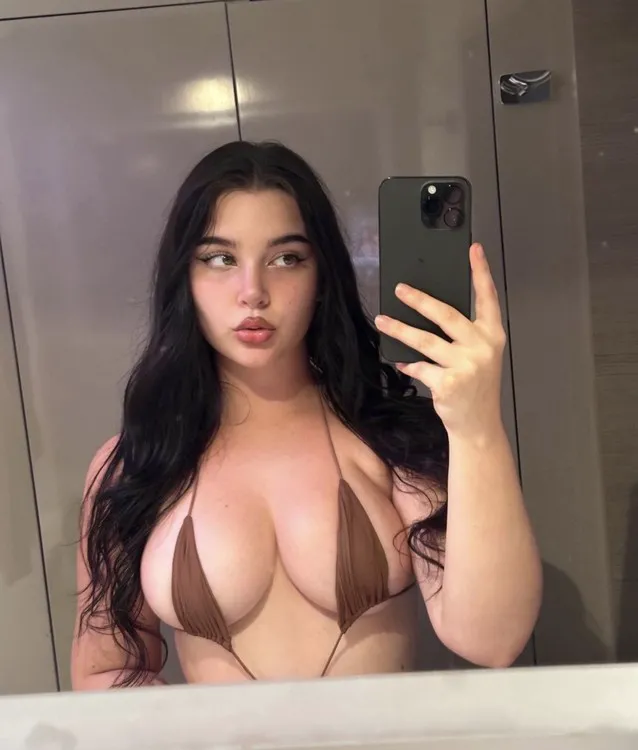Escorts Livermore, California KhloeRose