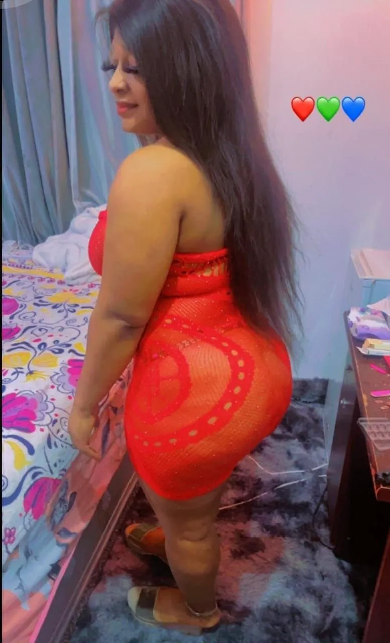 Escorts Kuwait City, Kuwait Tracy